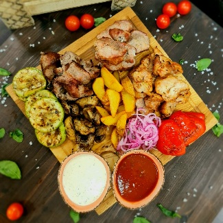 Вкусный сет на компанию